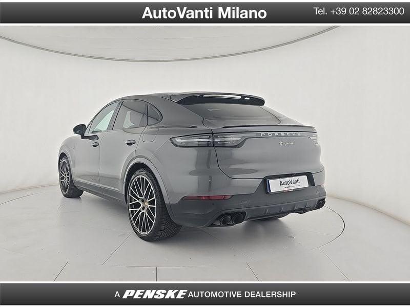 Porsche Cayenne Coupè Cayenne Coupe 3.0 e-hybrid 5p.ti tiptronic