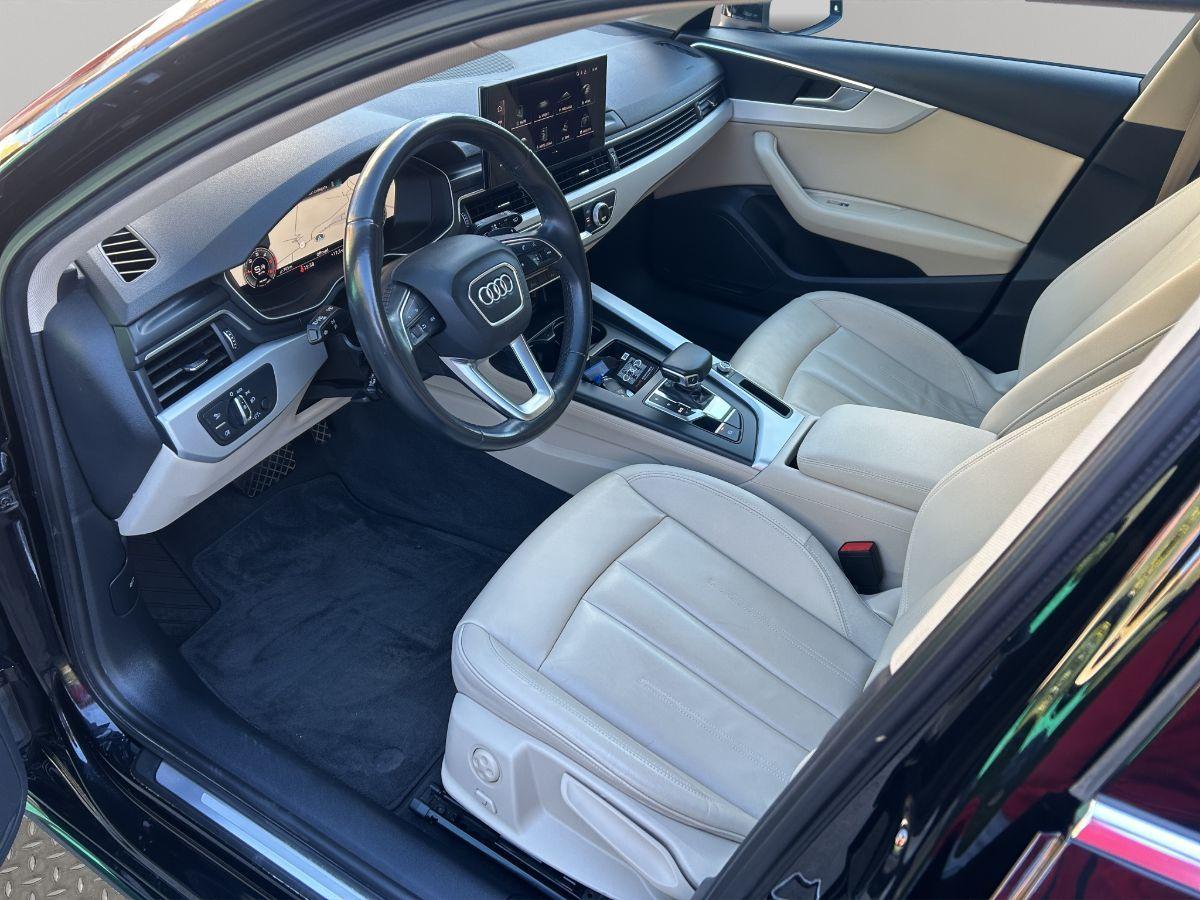 AUDI - A4 Avant - 30 TDI/136CV S tronic S LINE