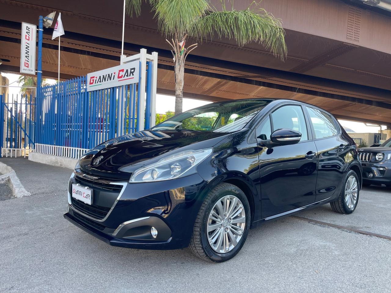 Peugeot 208 BlueHDi 75 5 porte Allure