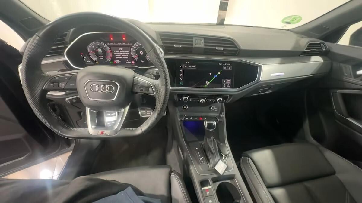 Audi Q3 SPB 35 TDI S tronic Identity Black