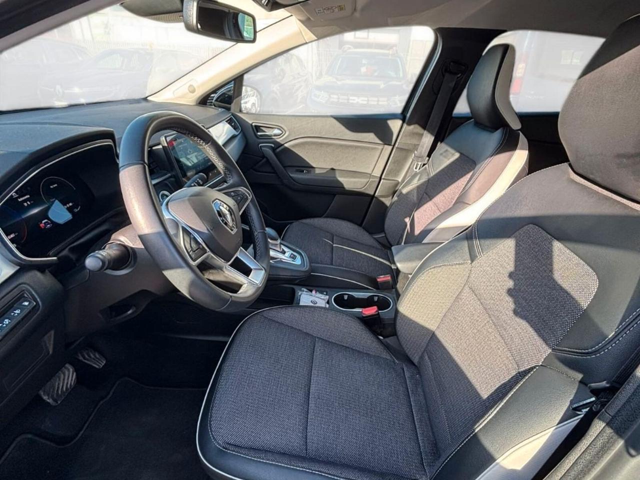 Renault Captur Plug-in Hybrid E-Tech 160 CV Intens