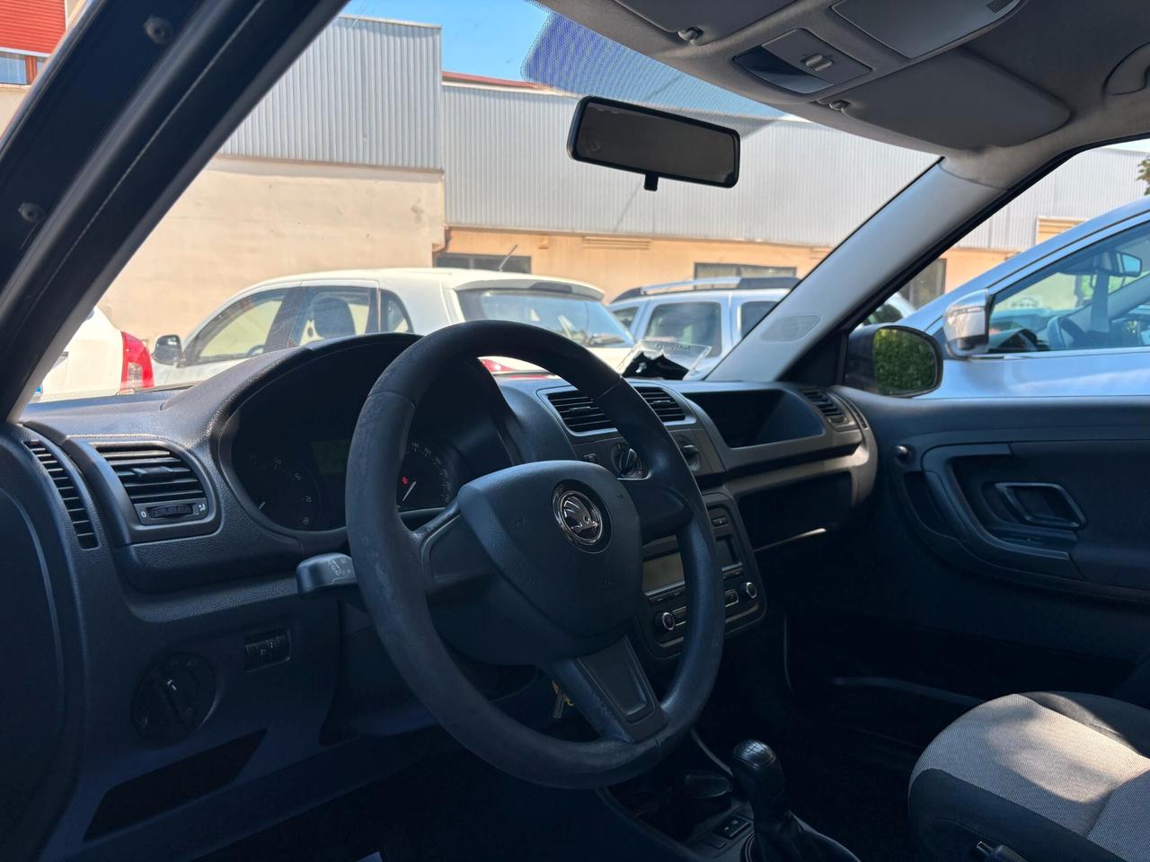 Skoda Fabia 1.2 Benzina Neopatentati Autocarro