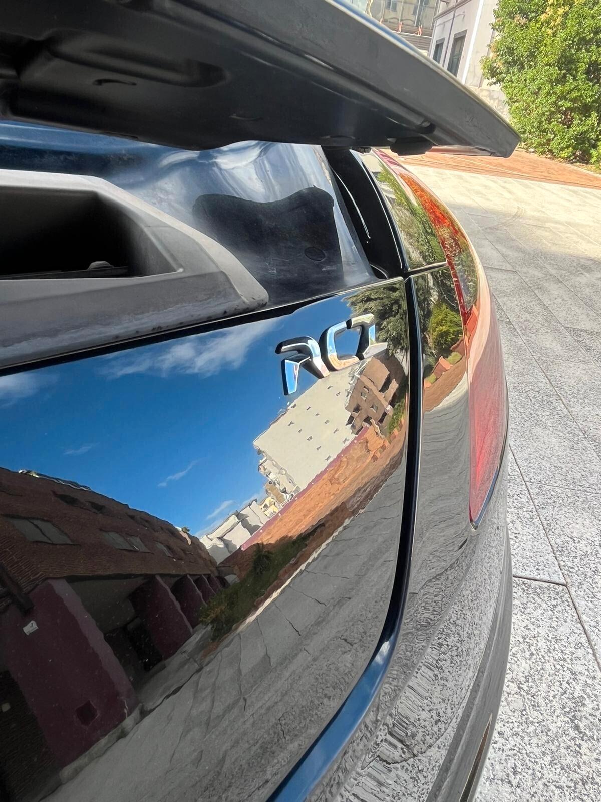 Peugeot RCZ 2.0 HDi 163CV Black Yearling