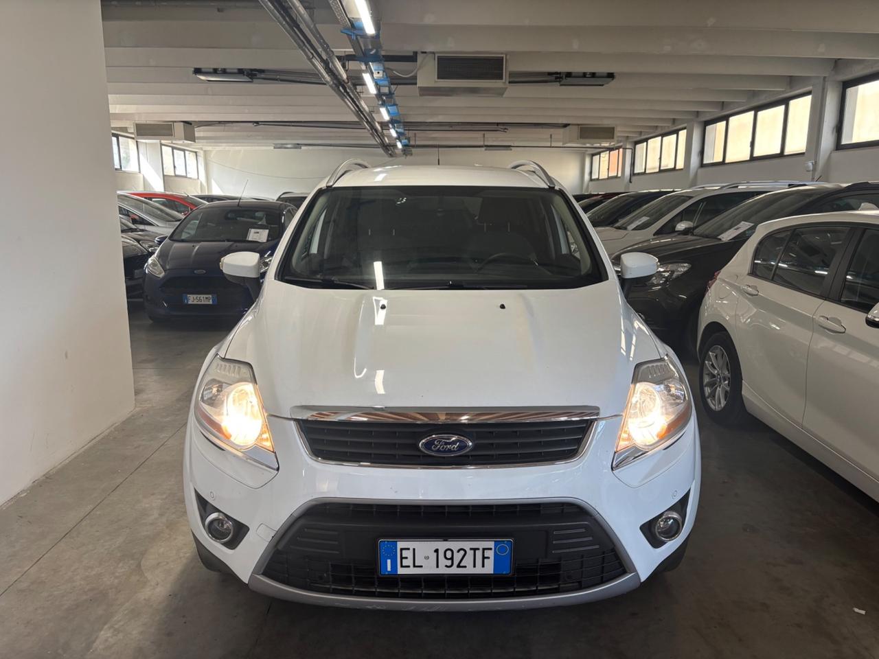 Ford Kuga 2.0 TDCi 140 CV 2WD Titanium
