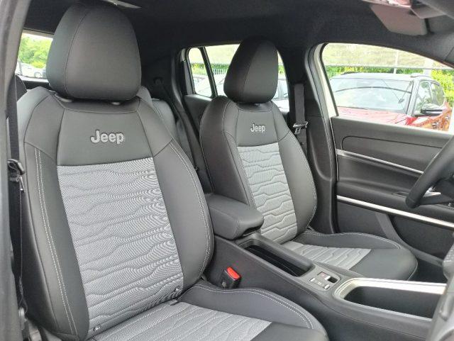 JEEP Avenger 1.2 Turbo e-Hybrid 4xe Upland