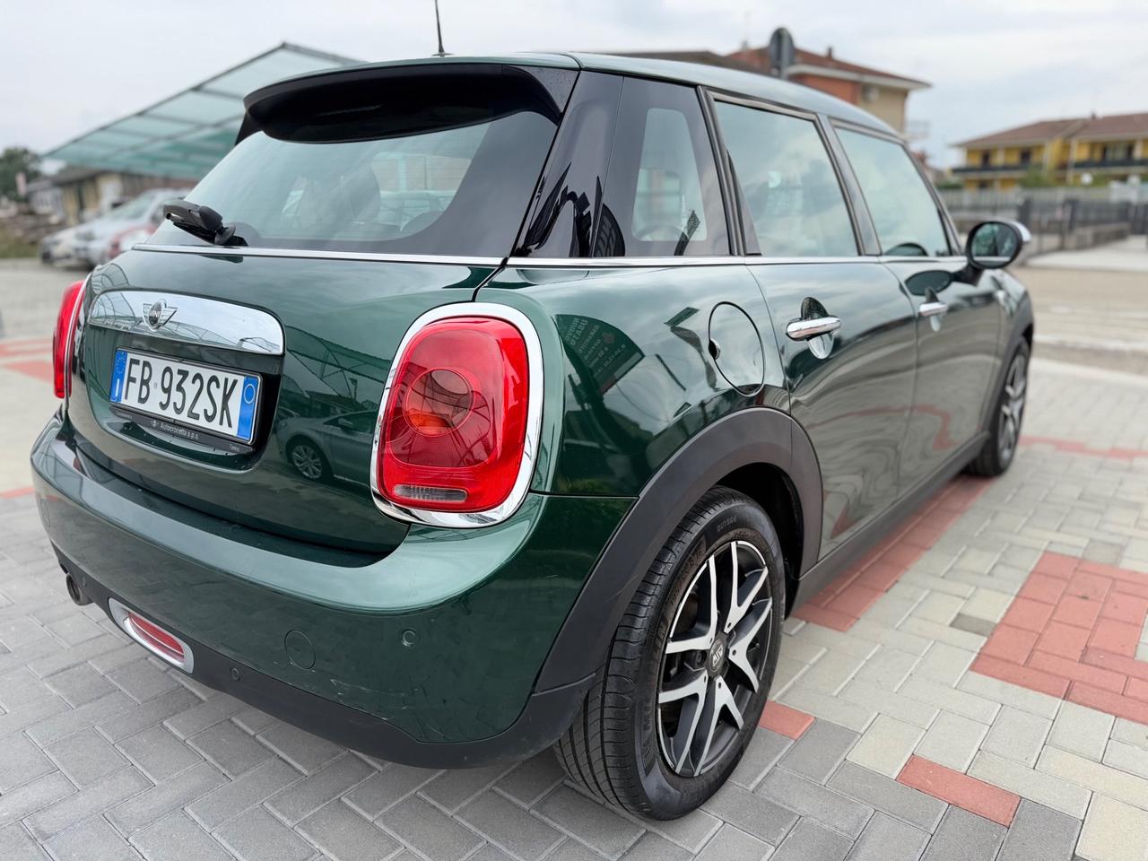 Mini 1.5 Cooper D 5 porte OK NEOPATENTATI EURO6