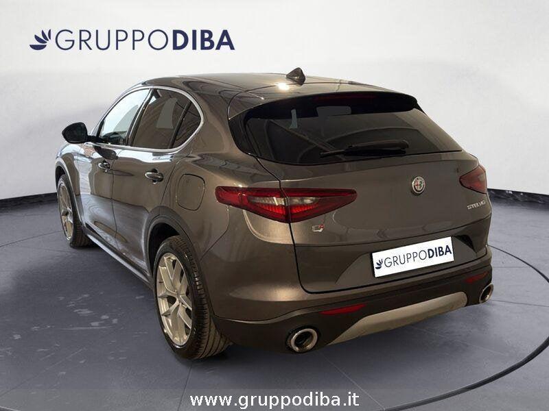 Alfa Romeo Stelvio 2017 Diesel 2.2 t Lusso Q4 210cv auto