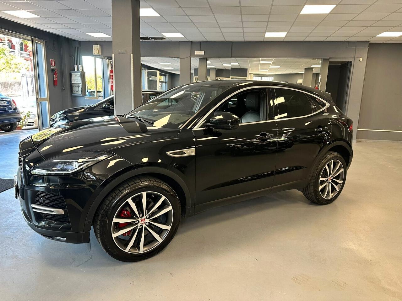 Jaguar E-Pace 2.0D I4 163 CV AWD Auto SE + accessori