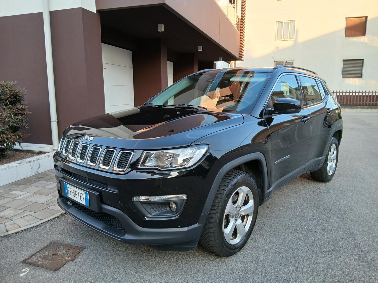 Jeep Compass 1.6 Multijet II 2WD Longitude Full Optional tua a € 199 mese