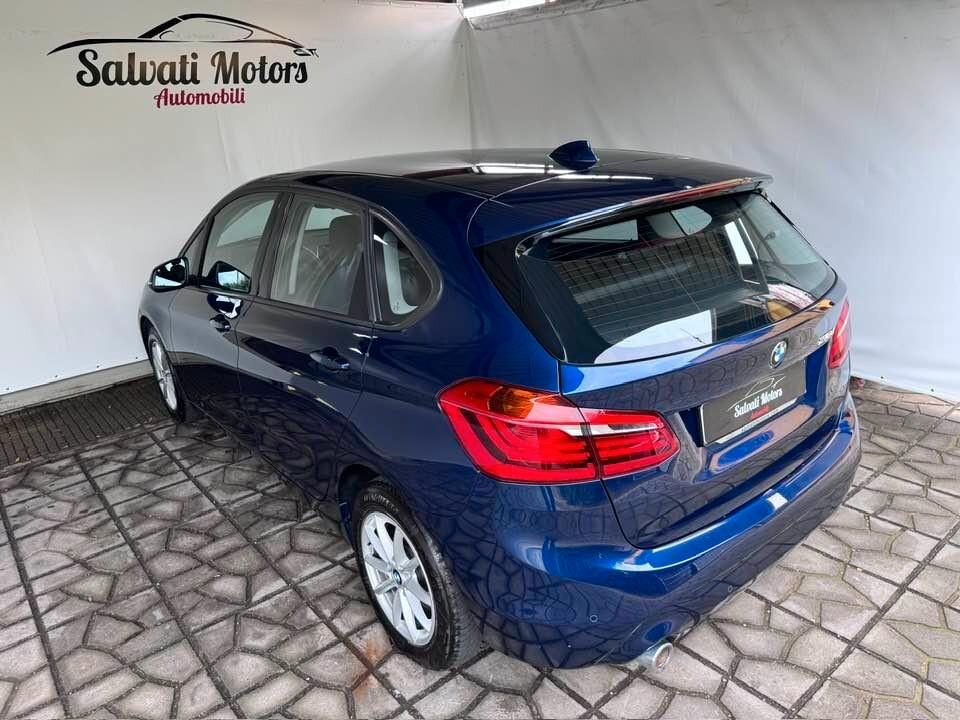 Bmw 2er Active Tourer 216d Luxury