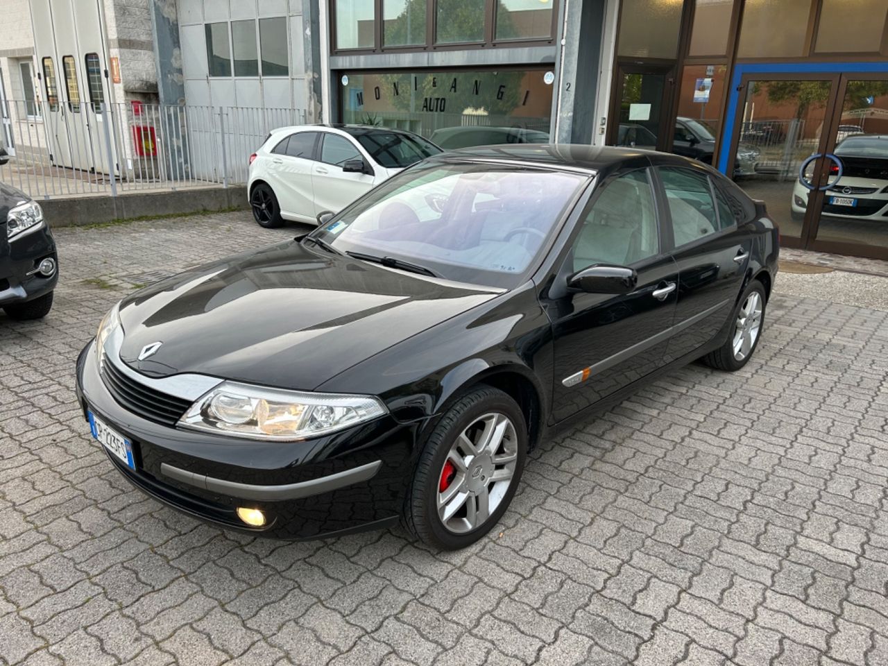 Renault Laguna 1.8 16V cat Initiale