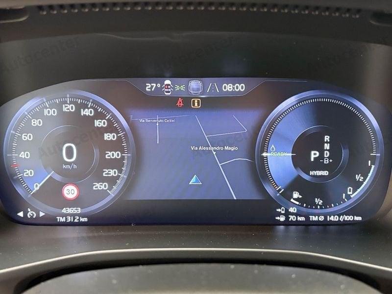 Volvo XC40 T4 PLUG IN CORE AUT