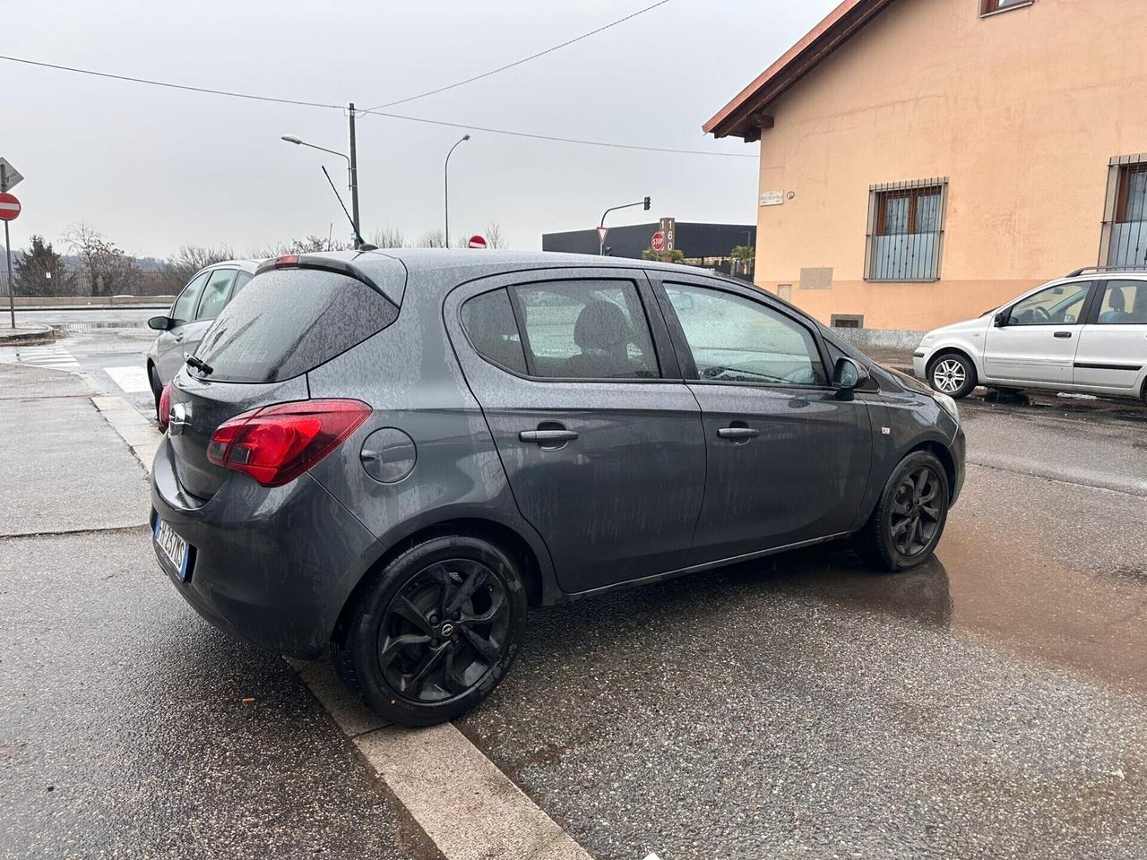 Opel Corsa 1.2 5 porte Innovation