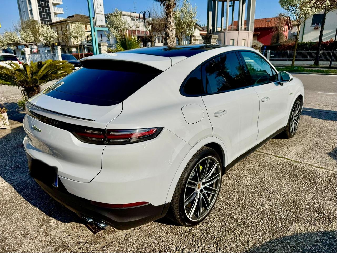 PORSCHE CAYENNE 3.0 462cv E-HYBRID FULL (PERMUTO)