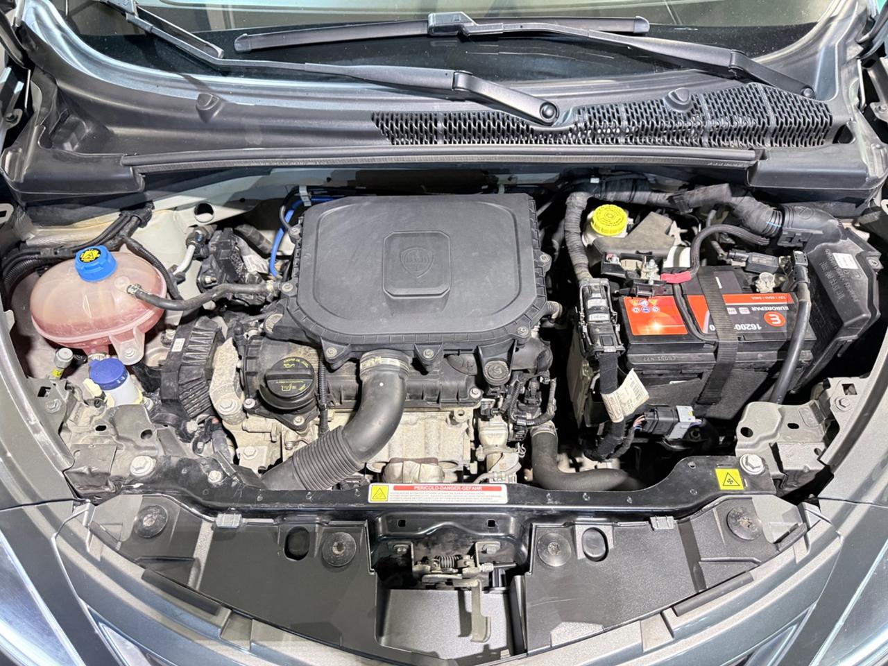 Lancia Ypsilon 1.0 FireFly 5 porte S&S Hybrid Ecochic UnYca