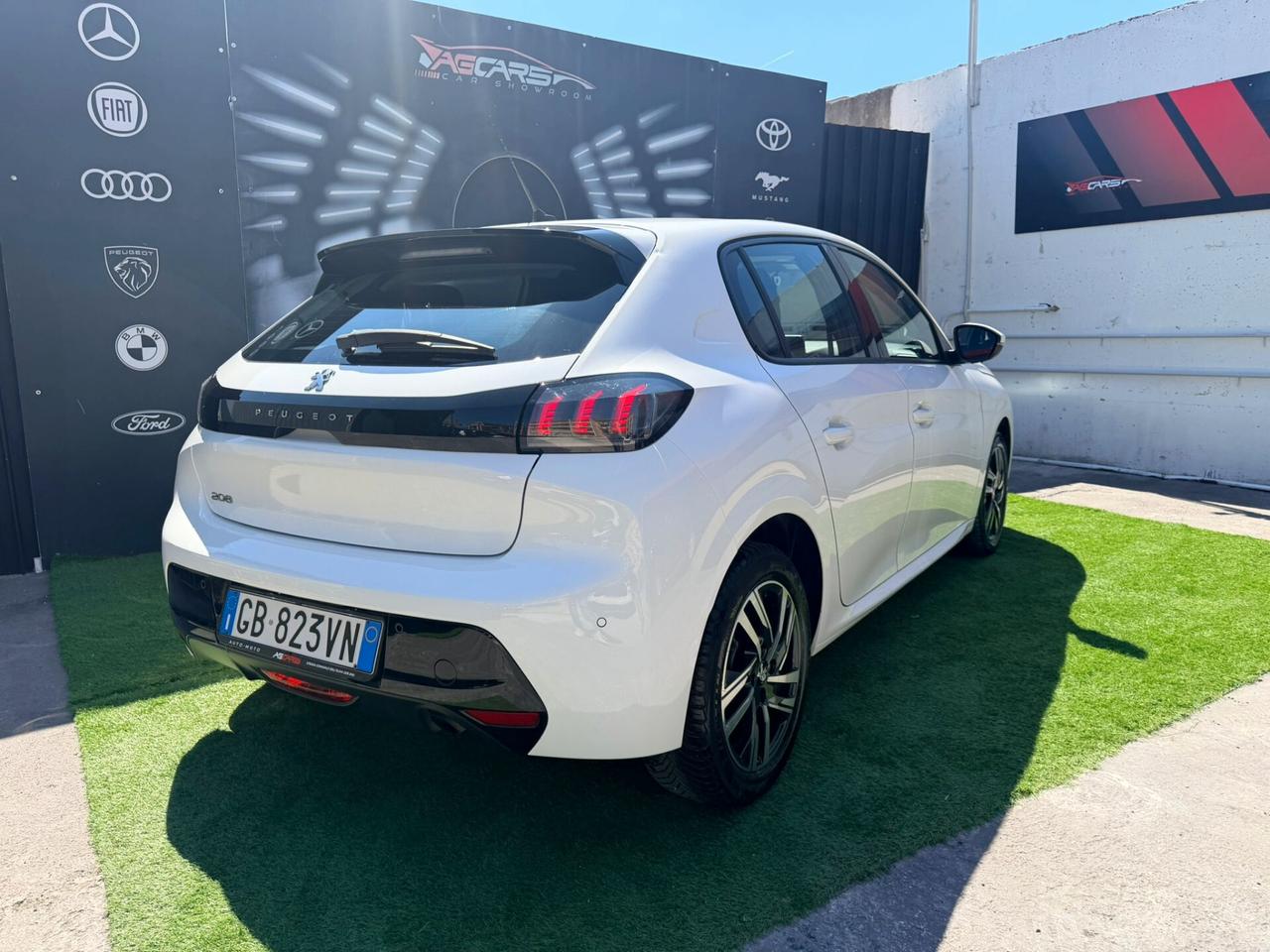 Peugeot 208 BlueHDi 100 Stop&Start 5 porte Allure