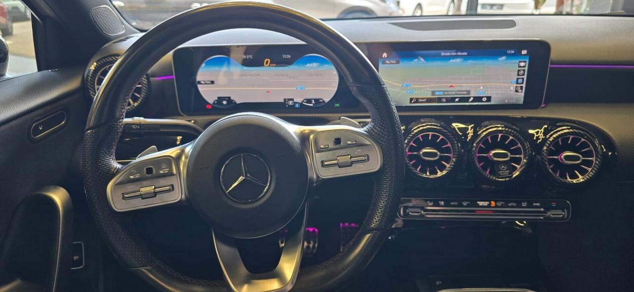 Mercedes-benz A 180 A 180 d Premium