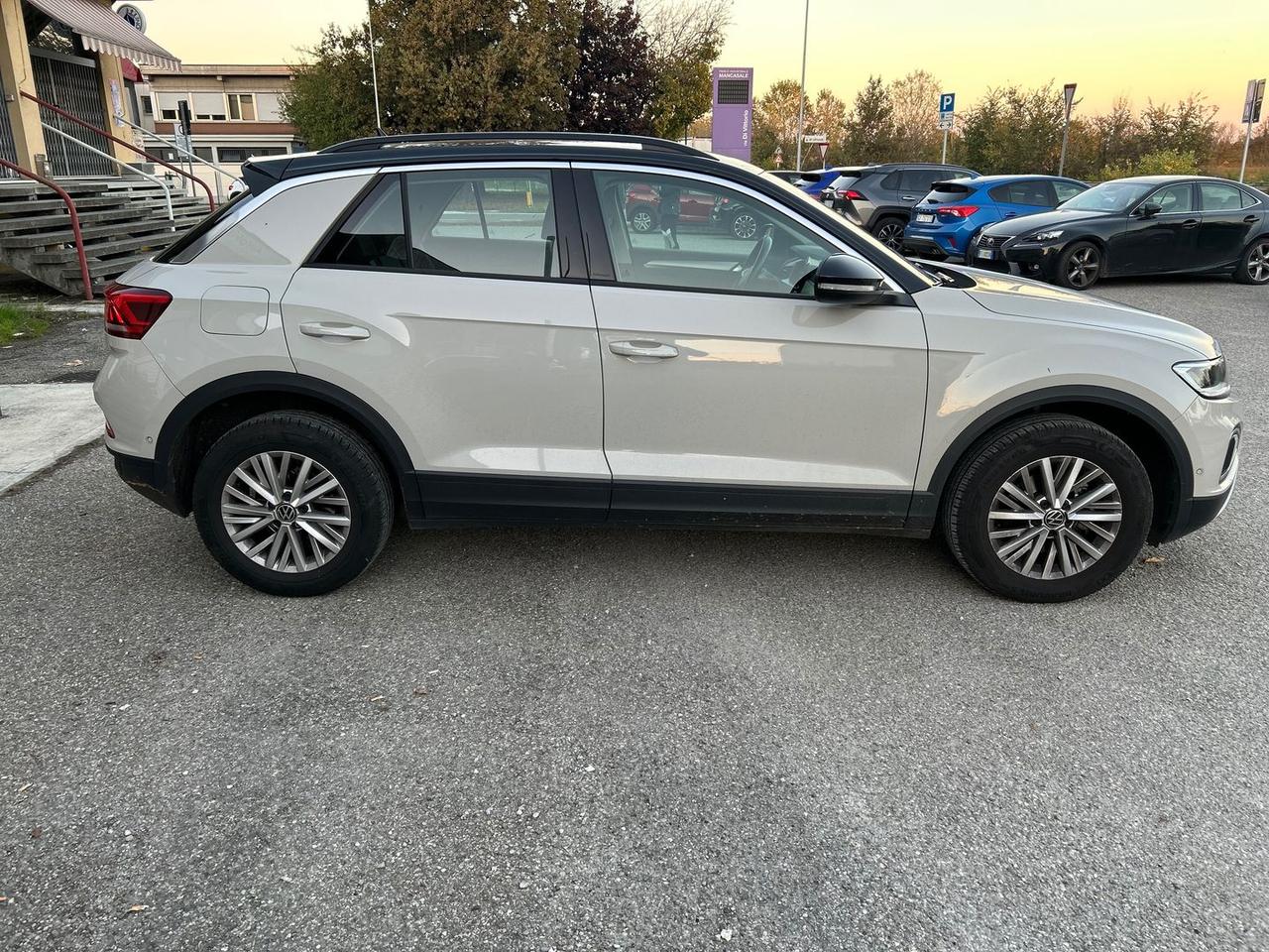 Volkswagen T-Roc Life 1.0 TSI #7689