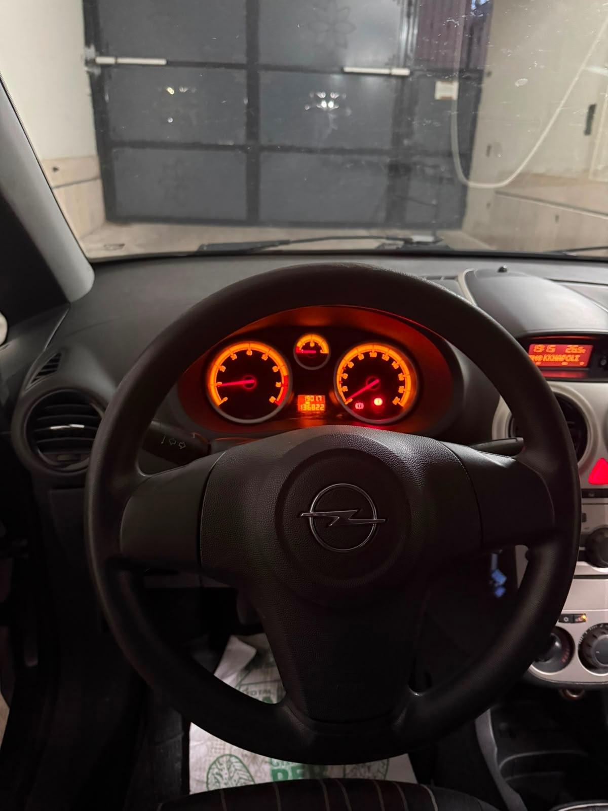 Opel Corsa 1.0 12V 3 porte Club