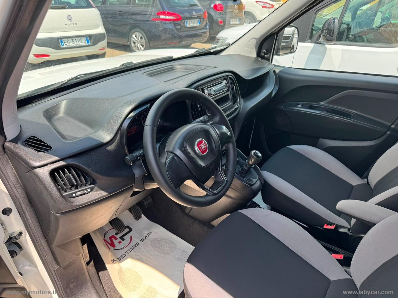 DOBLO COMBI LOUNGE 1.6 MJ 105CV AUTOCARRO