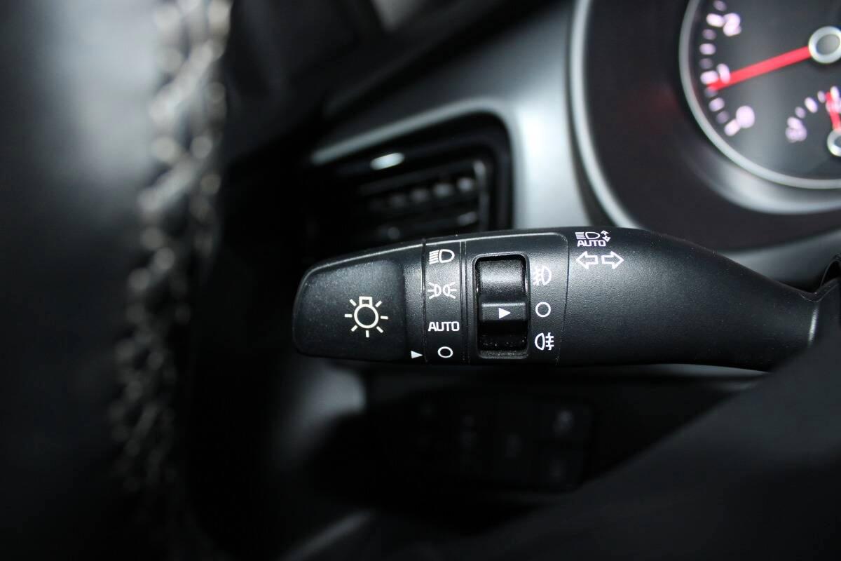 Kia Stonic Stonic 1.0 t-gdi Urban 120cv TELECAMERA & CARPLAY