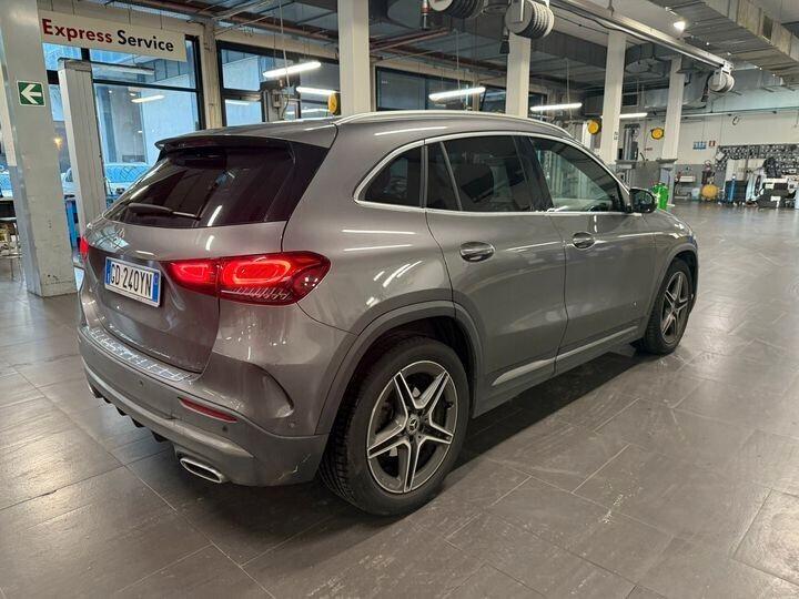 Mercedes-benz GLA 200 180 d Automatic AMG Line Premium