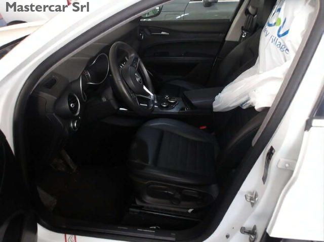 ALFA ROMEO Stelvio Stelvio 2.2 t Executive Q4 210cv auto - FT343ZV