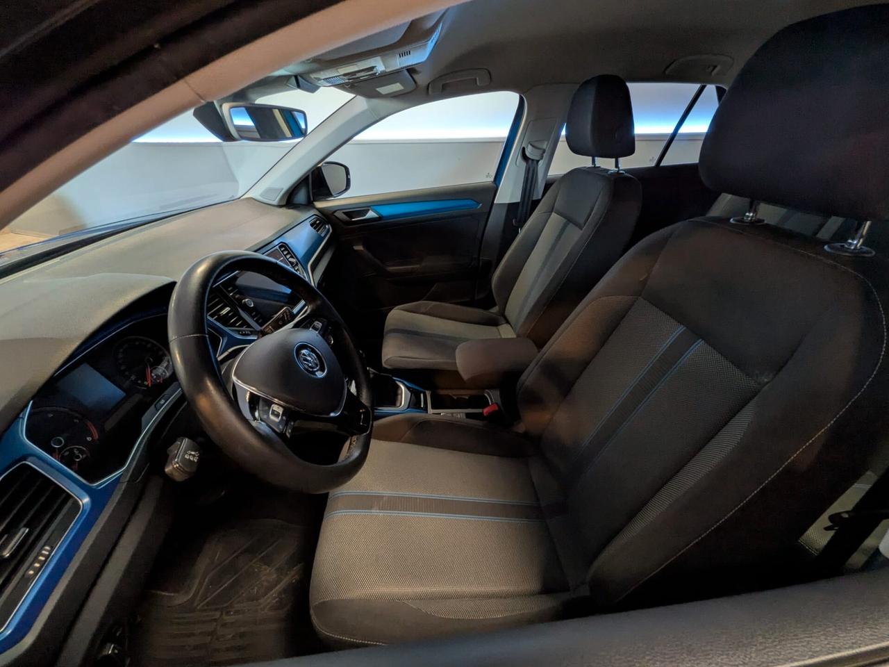 Volkswagen T-Roc 1.6 TDI SCR Business BlueMotion Technology