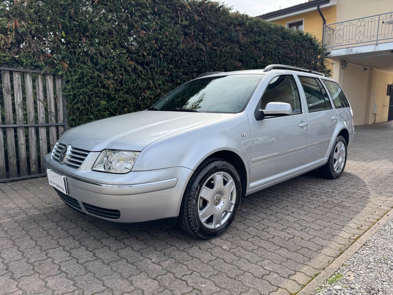 Volkswagen Bora 1.6 16V cat Variant Highline