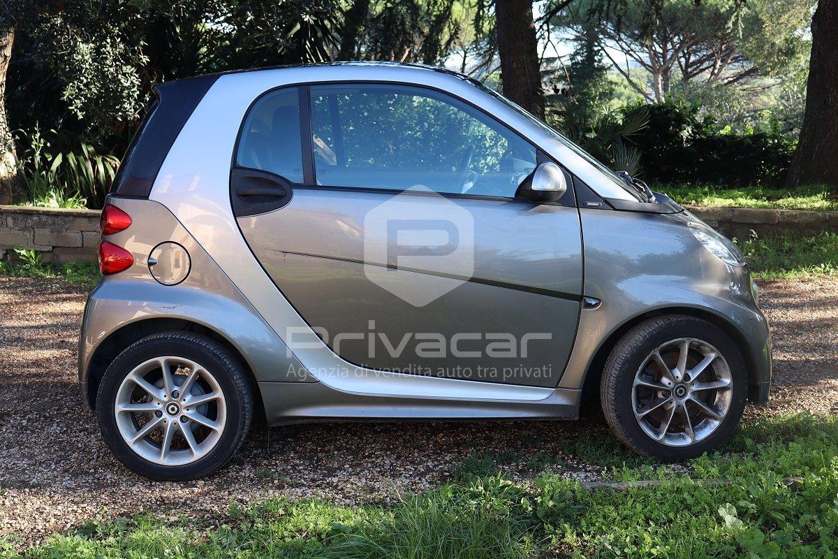 SMART fortwo 1000 52 kW MHD coupé passion