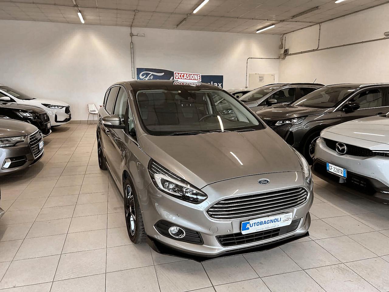 Ford S-Max TITANIUM 2.0 TDCi Powershift AWD