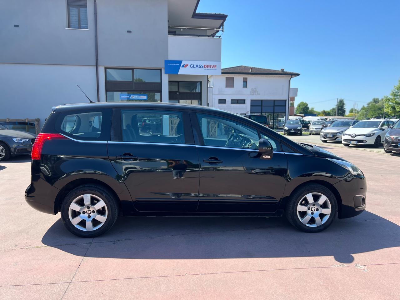 Peugeot 5008 BlueHDi 120 S&S Active