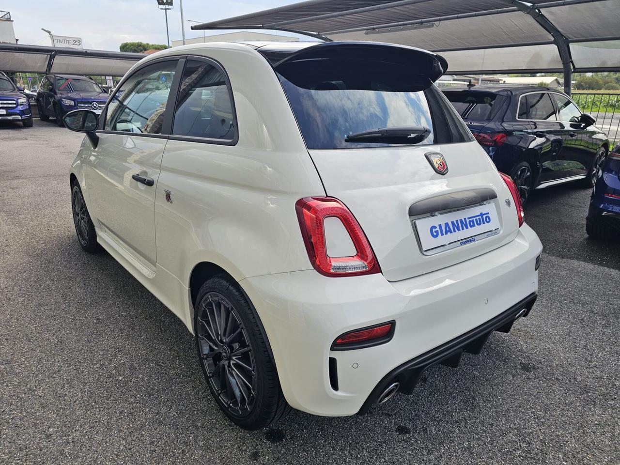 Abarth 595 1.4 Turbo T-Jet 165 CV