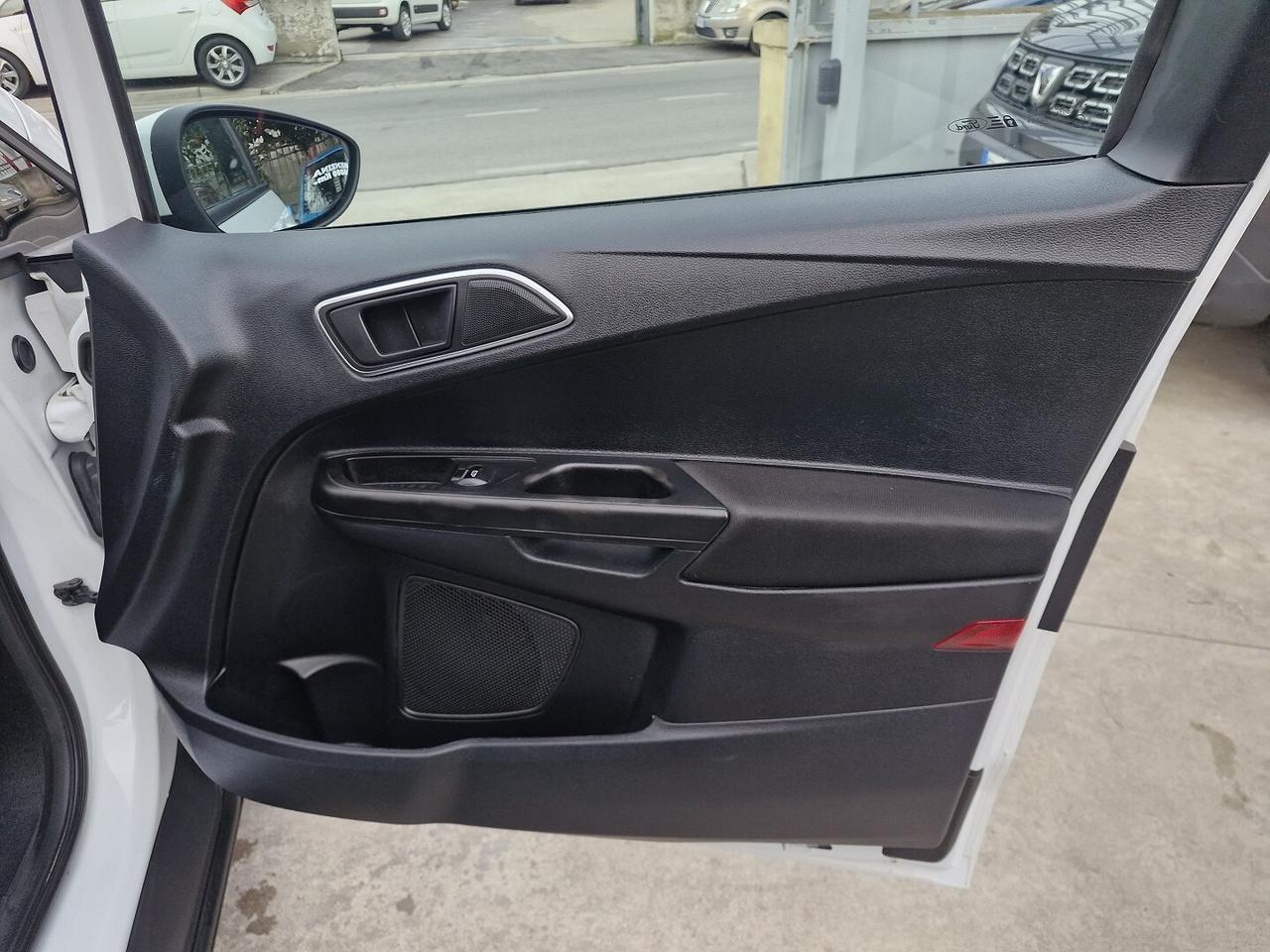 FORD B-MAX 1.5 TDCi 75CV TITANIUM 10/2015