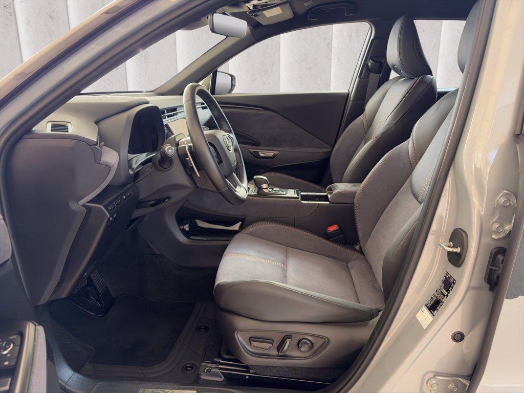 LEXUS LBX 1.5 hybrid Cool 4wd del 2025