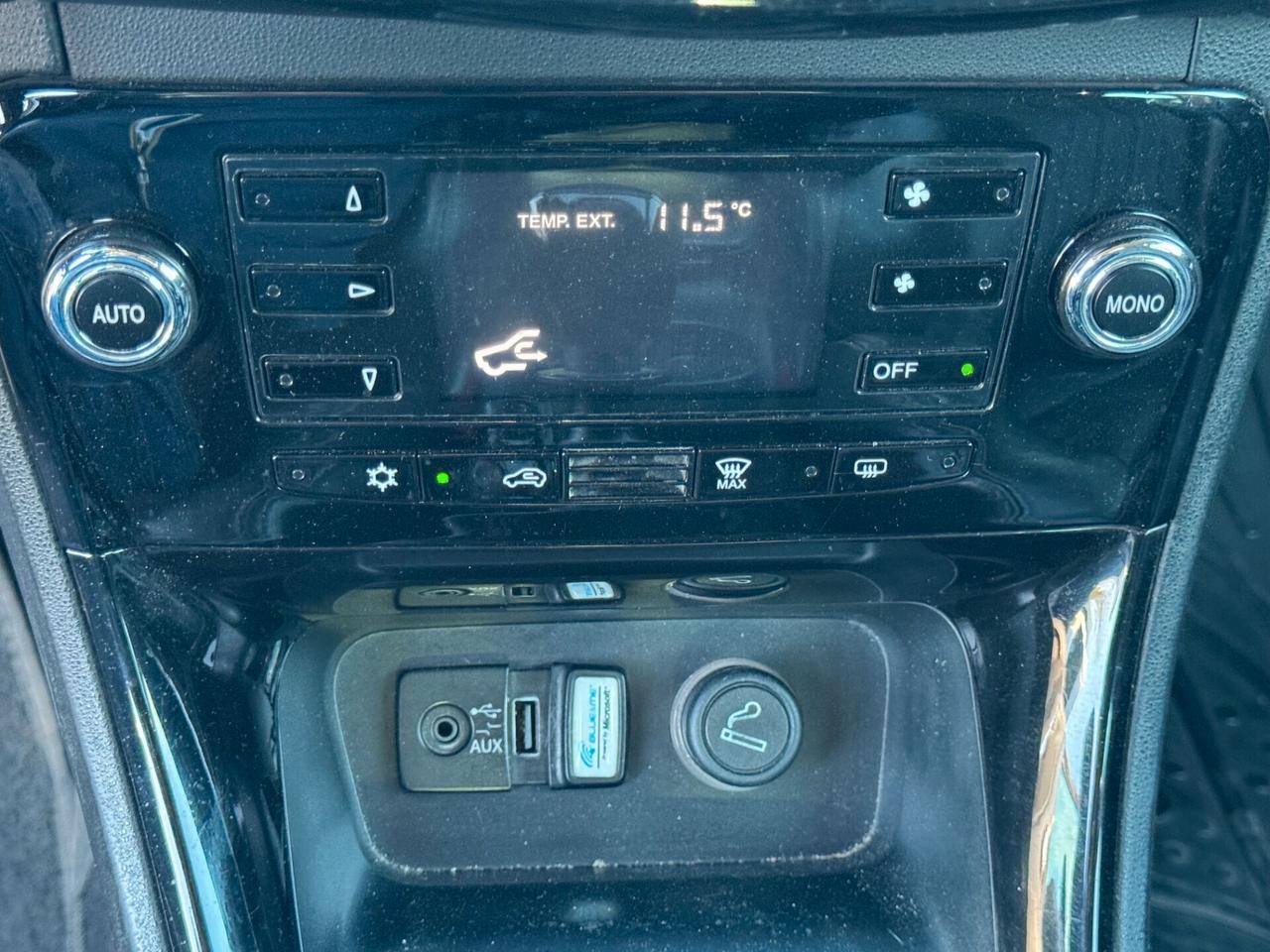 LANCIA DELTA 1.6 MJ 120 CV. GOLD NAVI+CERCHI