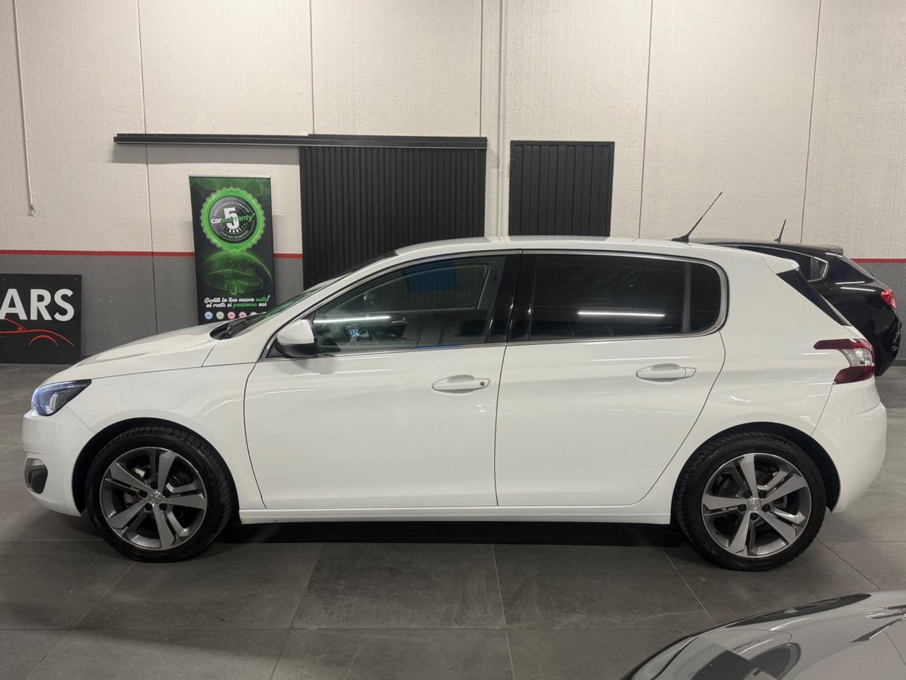 Peugeot 308 BlueHDi 120 S&S Allure