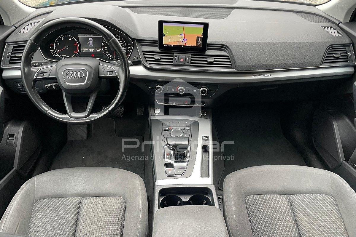 AUDI Q5 2.0 TDI quattro S tronic Business