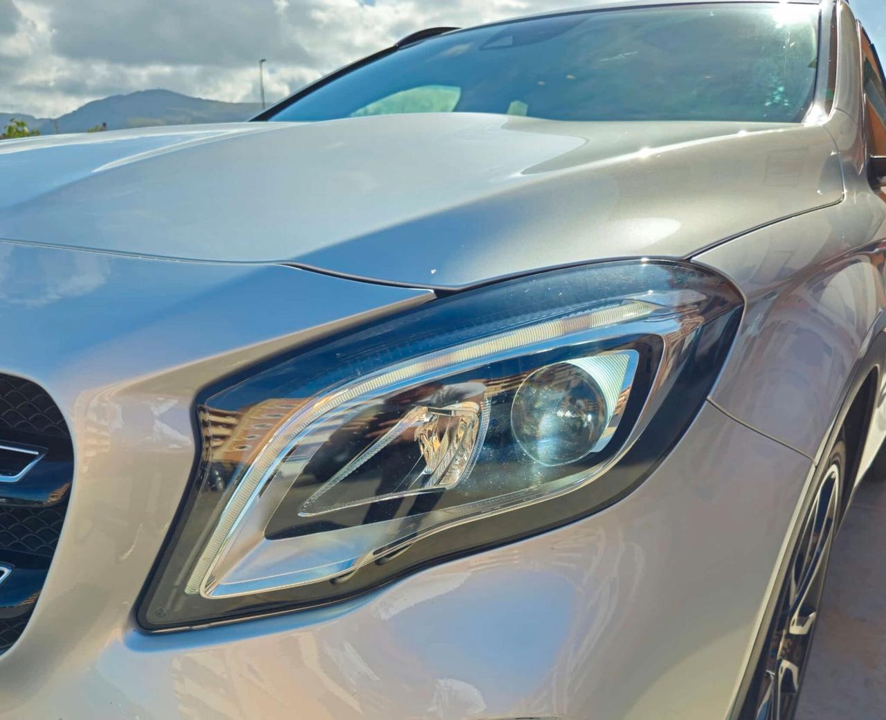 Mercedes-benz GLA 200 d Automatic 4Matic Premium