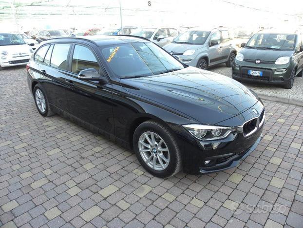 BMW 318 i Touring Business Advantage aut.