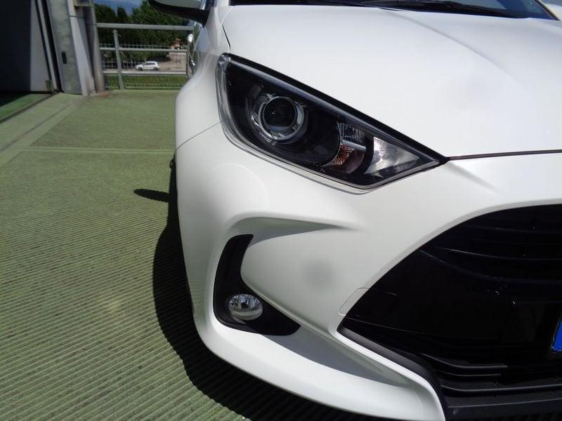 Toyota Yaris Yaris 1.5h Business