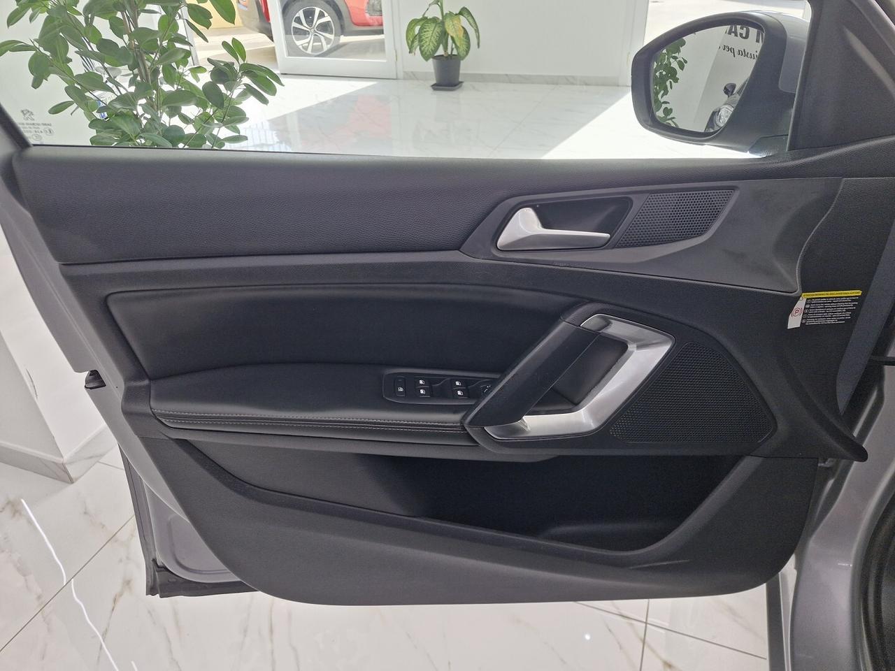 PEUGEOT 308 1.6 Hdi 115cv GT LINE anno 2015
