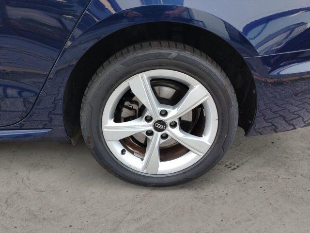 AUDI A4 Avant 30 TDI/136 CV S tronic Business Advanced
