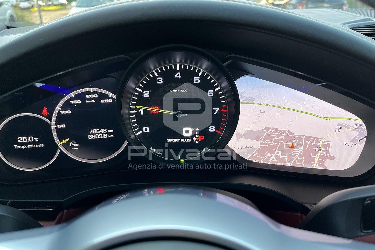 PORSCHE Cayenne Coupé 3.0 V6 E-Hybrid