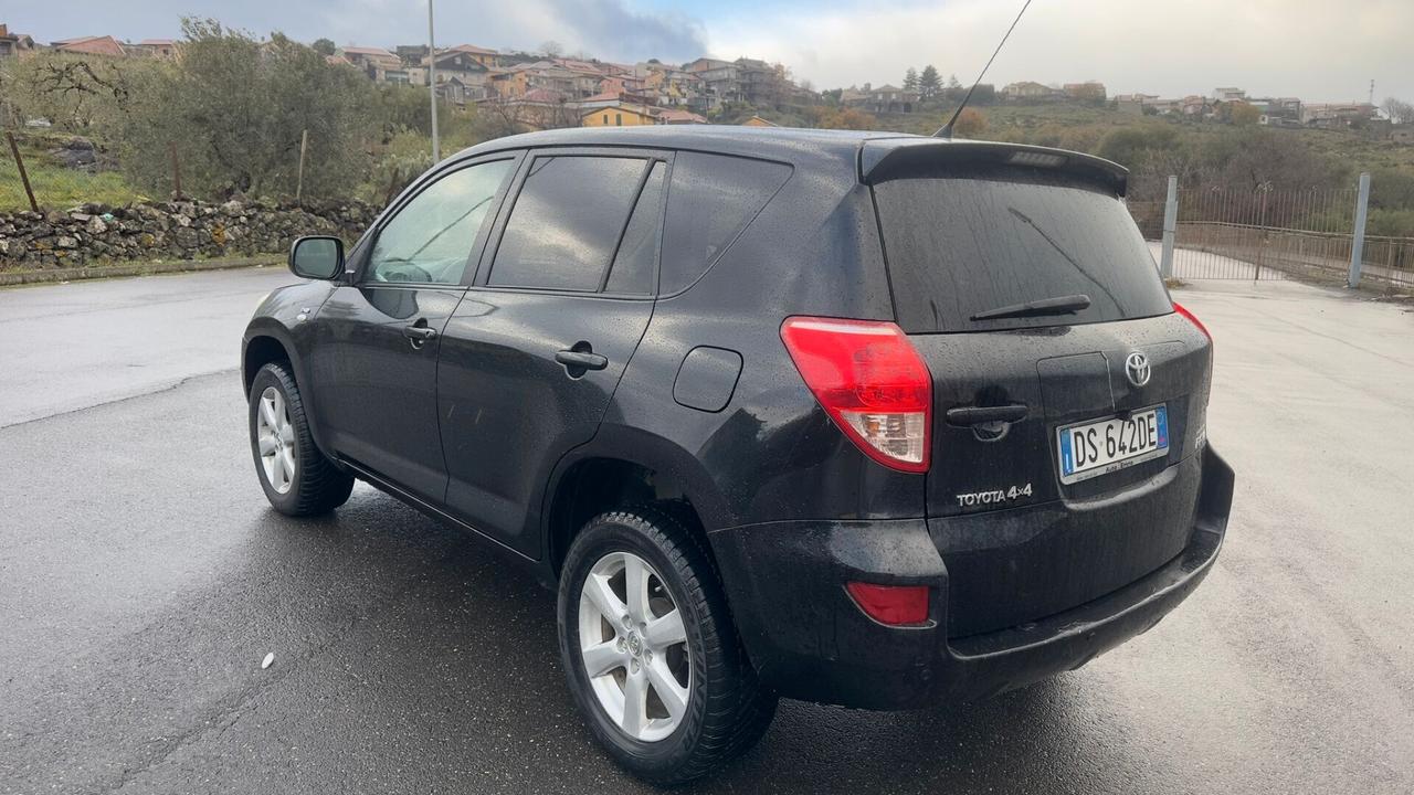 Toyota RAV 4 RAV4 2.2 D-4D 136 CV