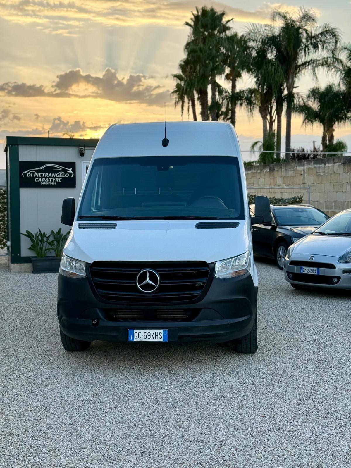Mercedes Benz sprinter tetto alto perfetto