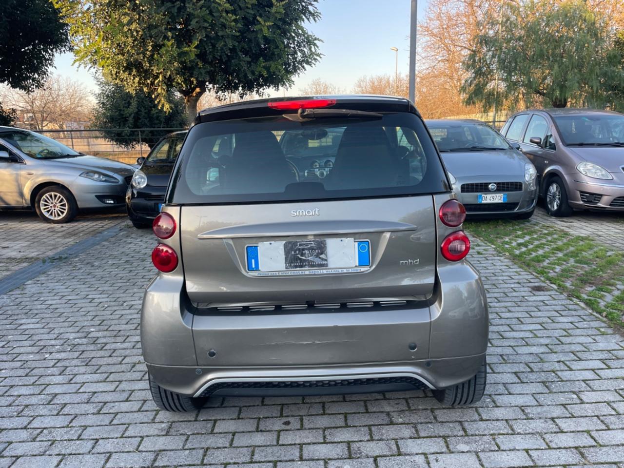 Smart ForTwo 1000 62 kW coupé passion Cambio F1 Servosterzo