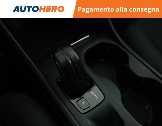 VOLVO XC40 B4 AWD Geartronic Momentum