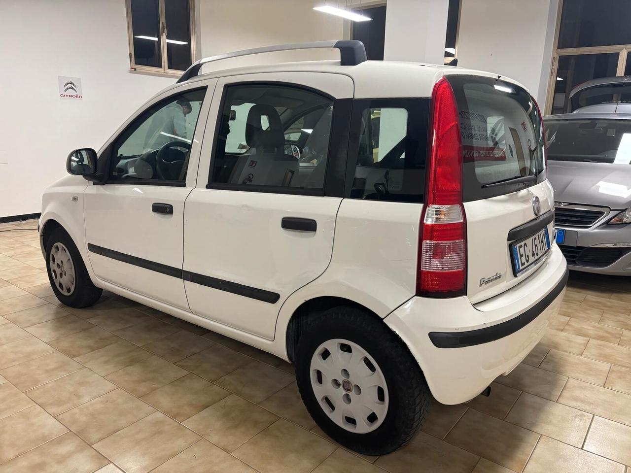 FIAT PANDA ANNO 2011 BZ 1.2 ADATTA NEOPATENTATI KM 190 MILA