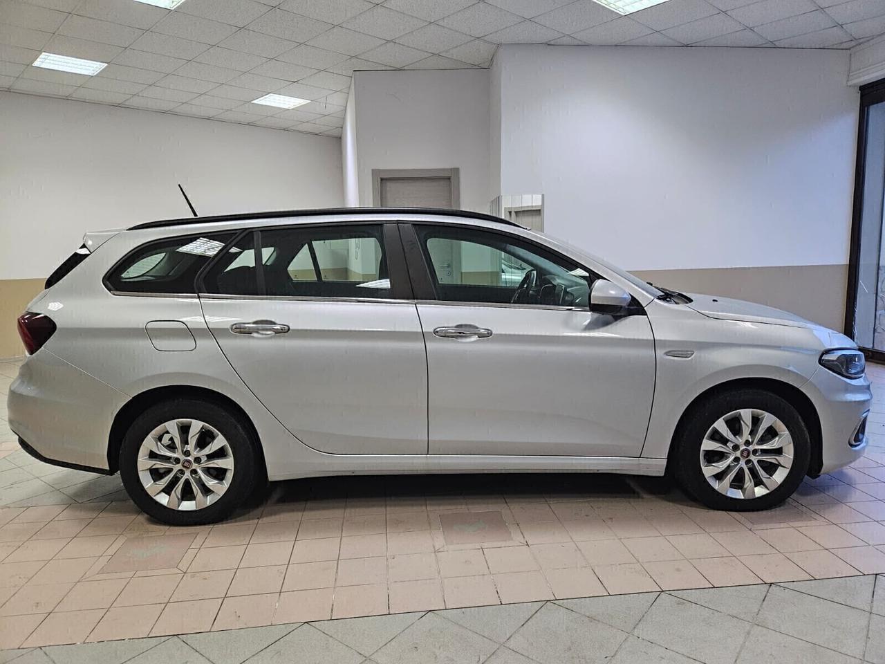 Fiat Tipo 1.3 MJT SW Lounge